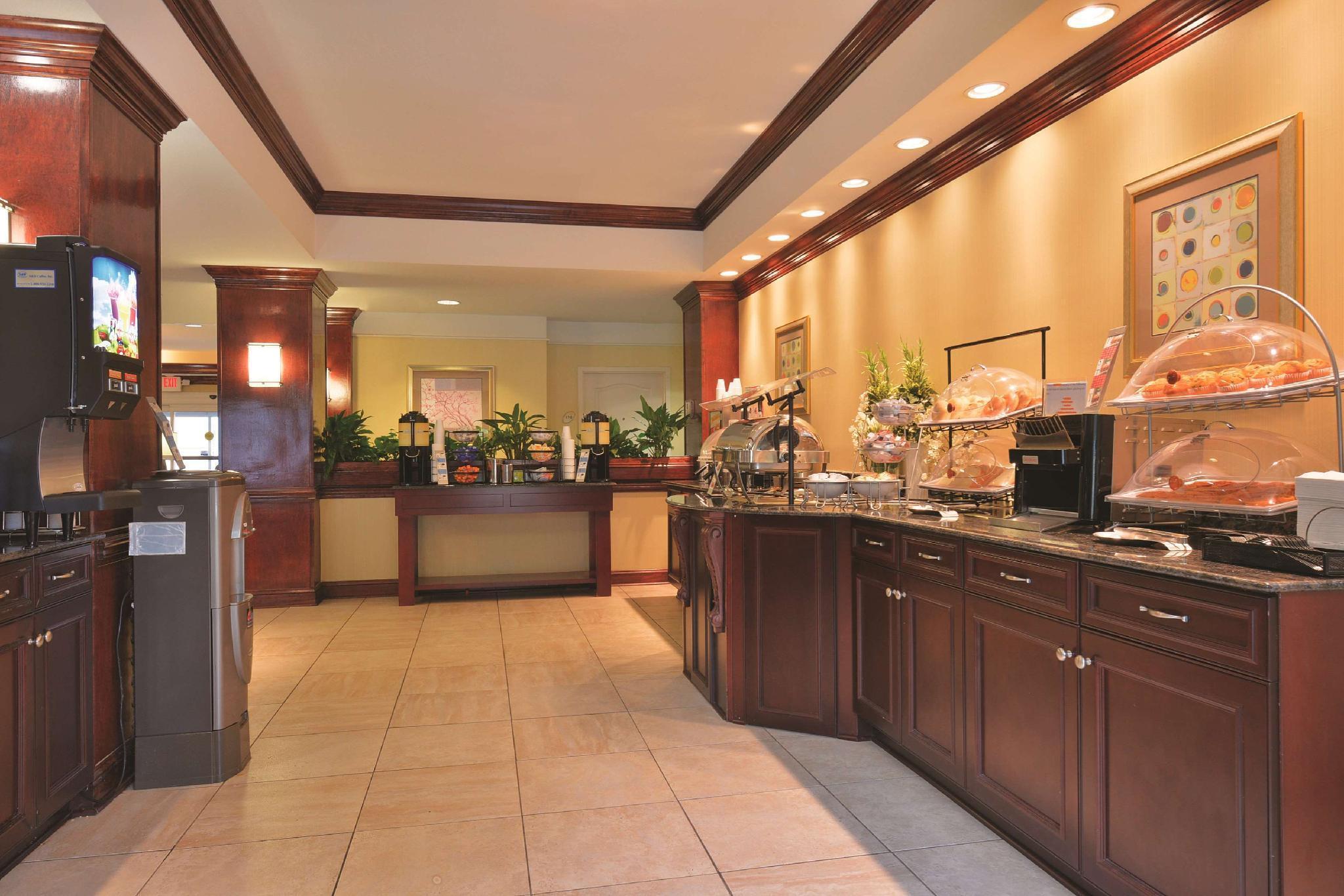 La Quinta By Wyndham Savannah Airport - Pooler Eksteriør bilde