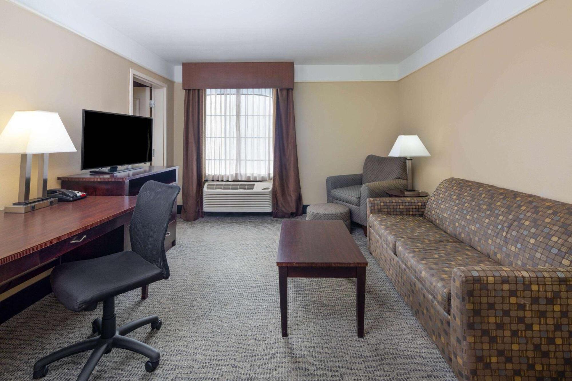La Quinta By Wyndham Savannah Airport - Pooler Eksteriør bilde